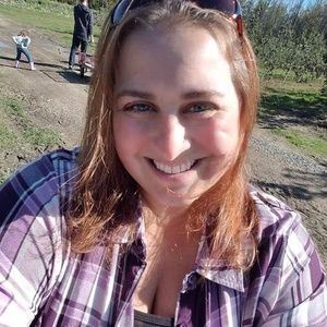 Meet your Posher, Danelle